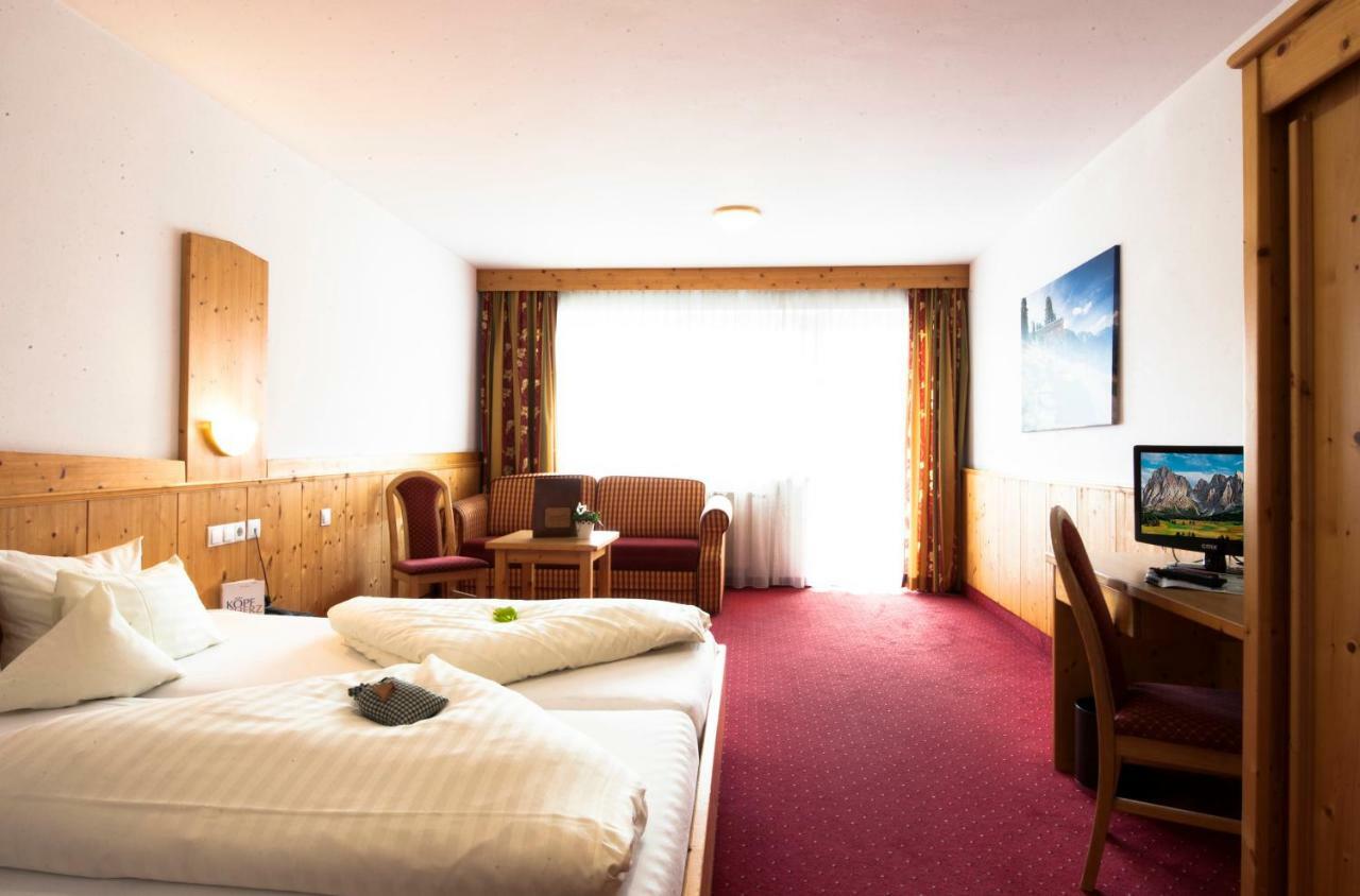 Familienhotel Alpina All Inklusive ヴェンス エクステリア 写真