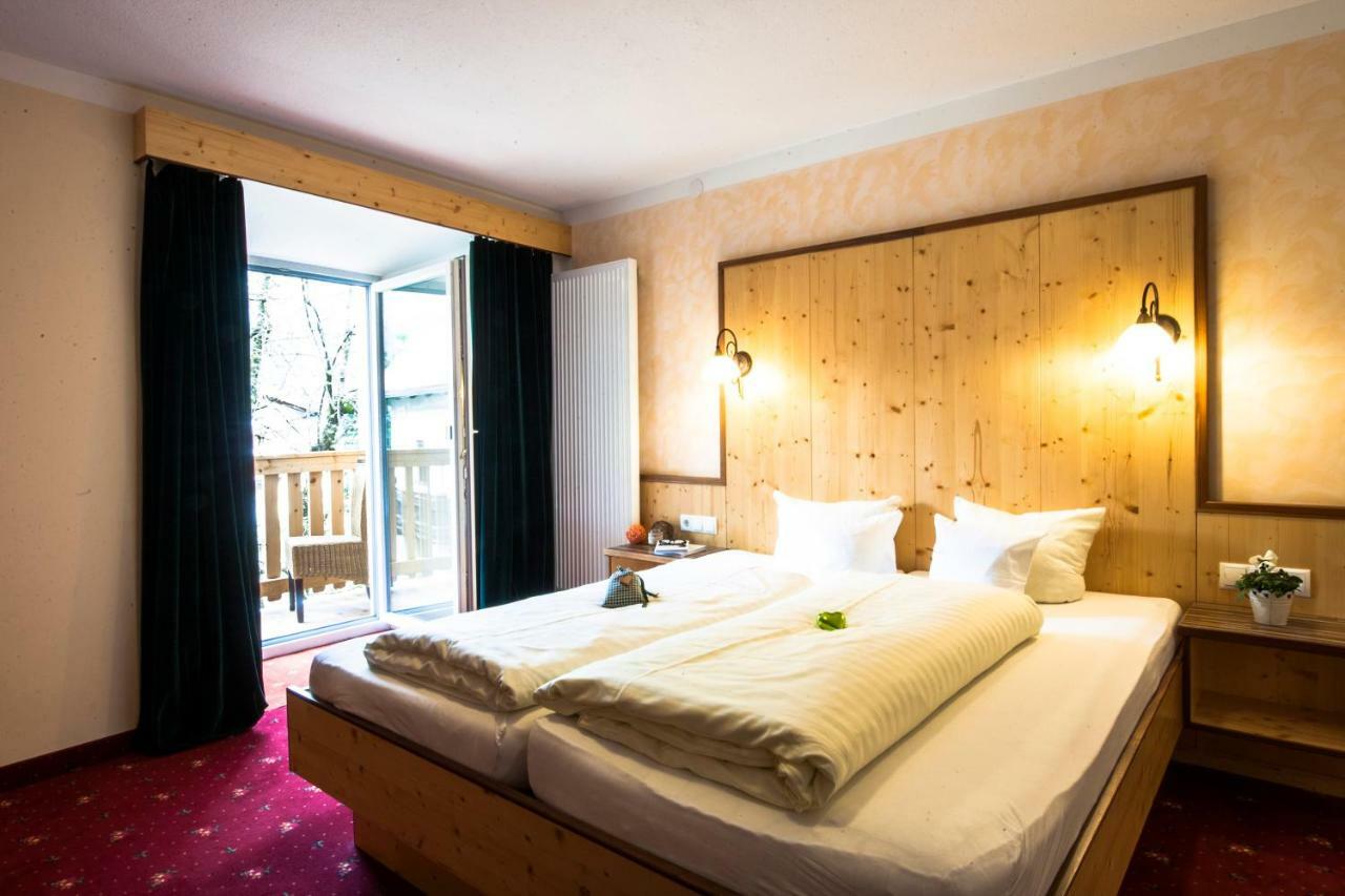 Familienhotel Alpina All Inklusive ヴェンス エクステリア 写真