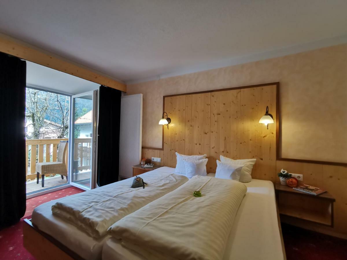 Familienhotel Alpina All Inklusive ヴェンス エクステリア 写真