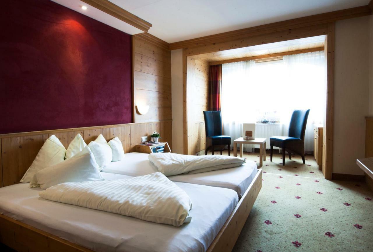 Familienhotel Alpina All Inklusive ヴェンス エクステリア 写真